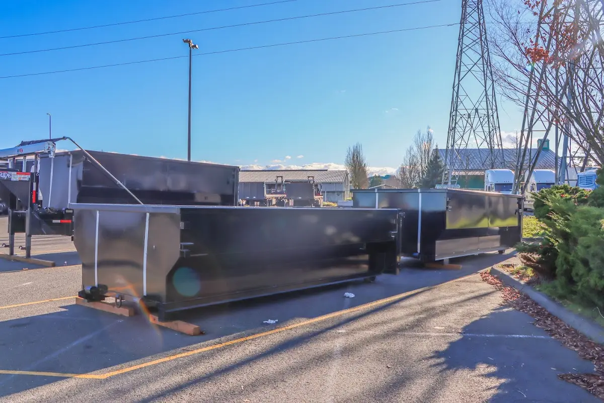 Professional dumpster rental and junk removal service in Clarendon Hills